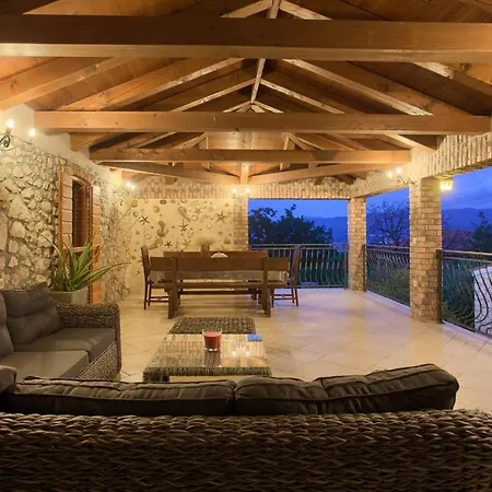 Rustic House Magdalea With Pool *
