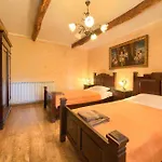Rustic House Magdalea With Pool Županje