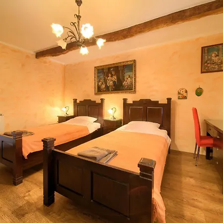 Casa vacanze Rustic House Magdalea With Pool Županje