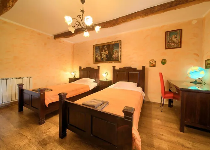Holiday home Rustic House Magdalea With Pool Zupanje