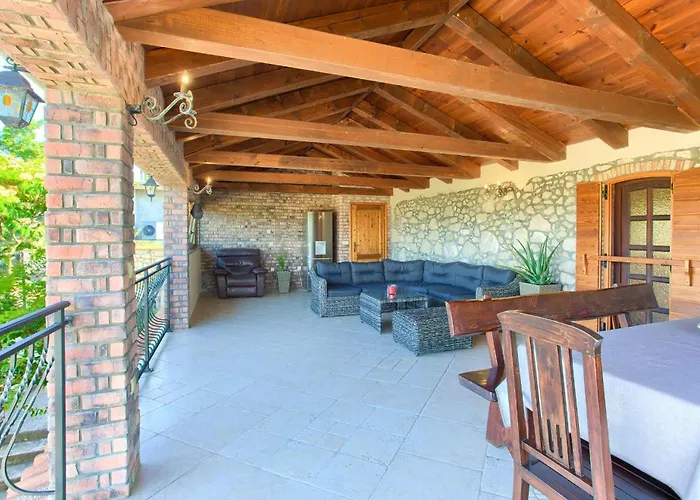 Rustic House Magdalea With Pool Holiday home Zupanje