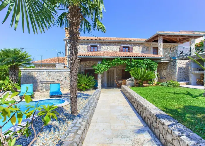 Rustic House Magdalea With Pool Holiday home Zupanje